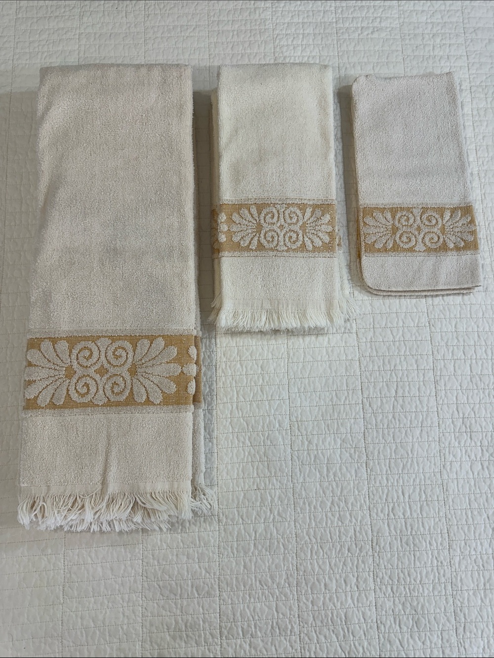 Cannon Monticello Fringe Cream 1970’s Towel Set Bath Hand Washcloth Vintage EUC